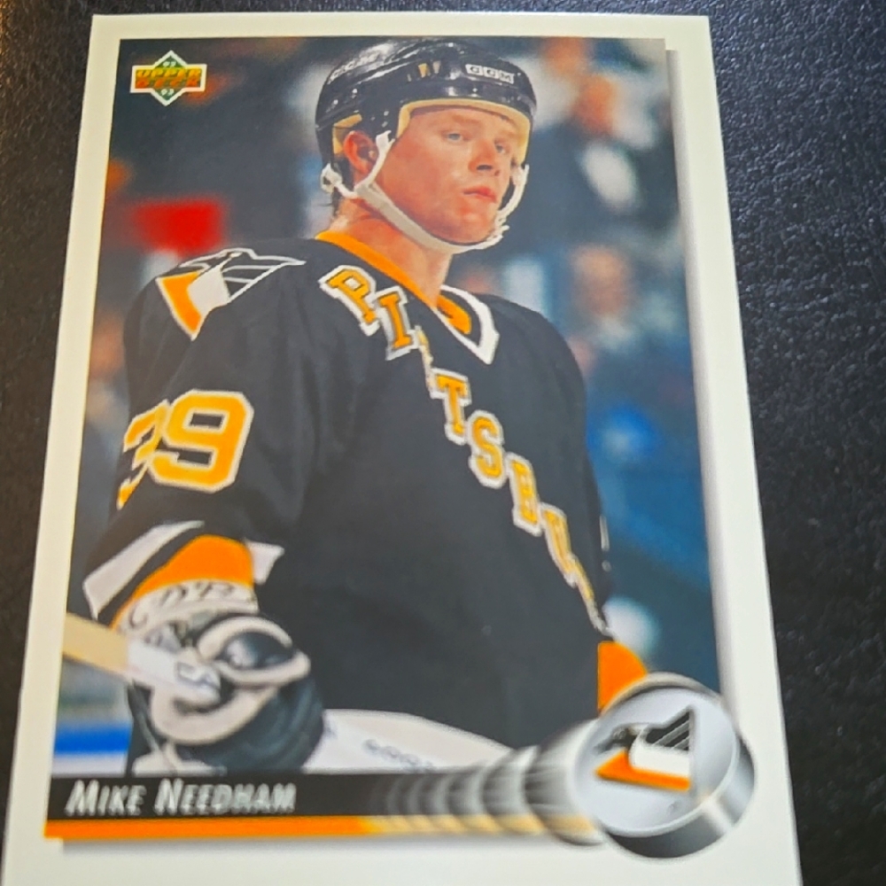 Hockey Trading Card - Black and Gold